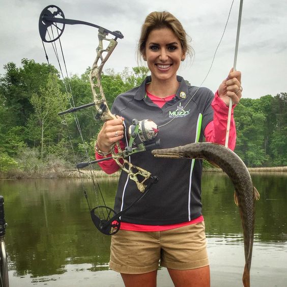 Hottest Women of Bowfishing